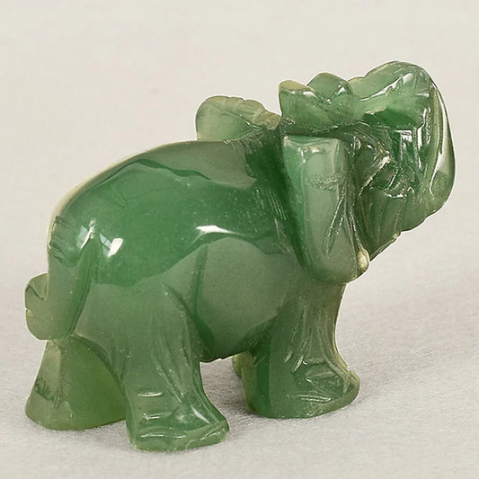 Elefant i grön jade